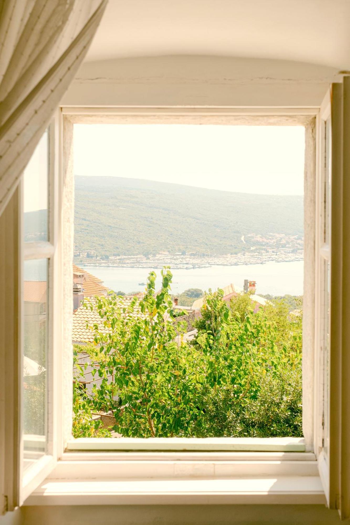 Pavi Apartments Romantic Stone House K13 Kornic Exterior photo
